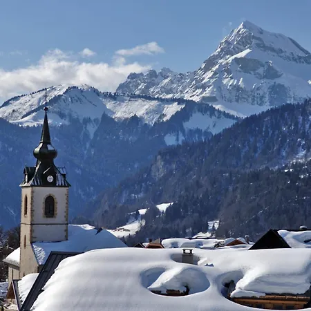 Cosy Au Pied Des Pistes Avec Wifi Et Parking Prive - Fr-1-505-134 *